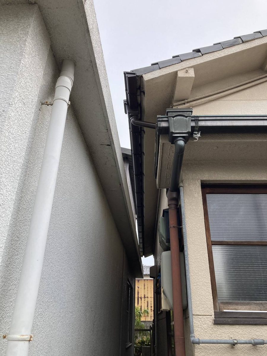 屋根工事の施工例(雨樋まわり)